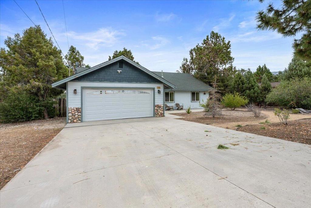 187 Dixie Lee Lane, Sugarloaf, CA 92386 — photo 1