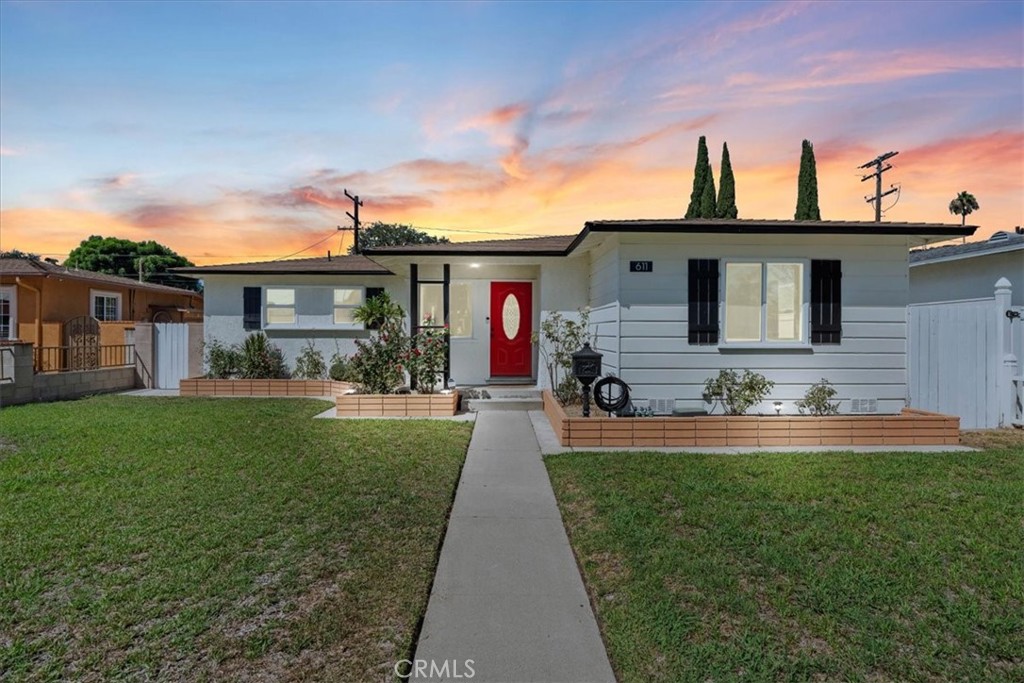 611 S Pine, Anaheim, CA 92805 — photo 1