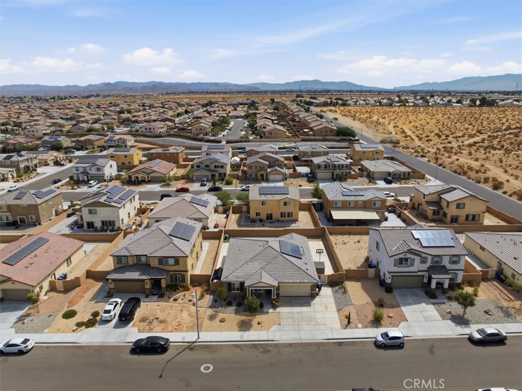 15727 Akron, Victorville, CA 92394 — photo 1