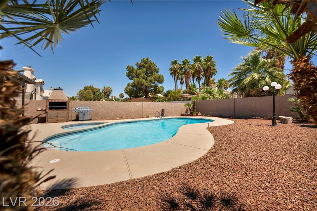 5322 Sandstone Drive, Las Vegas, NV 89142 — photo 1