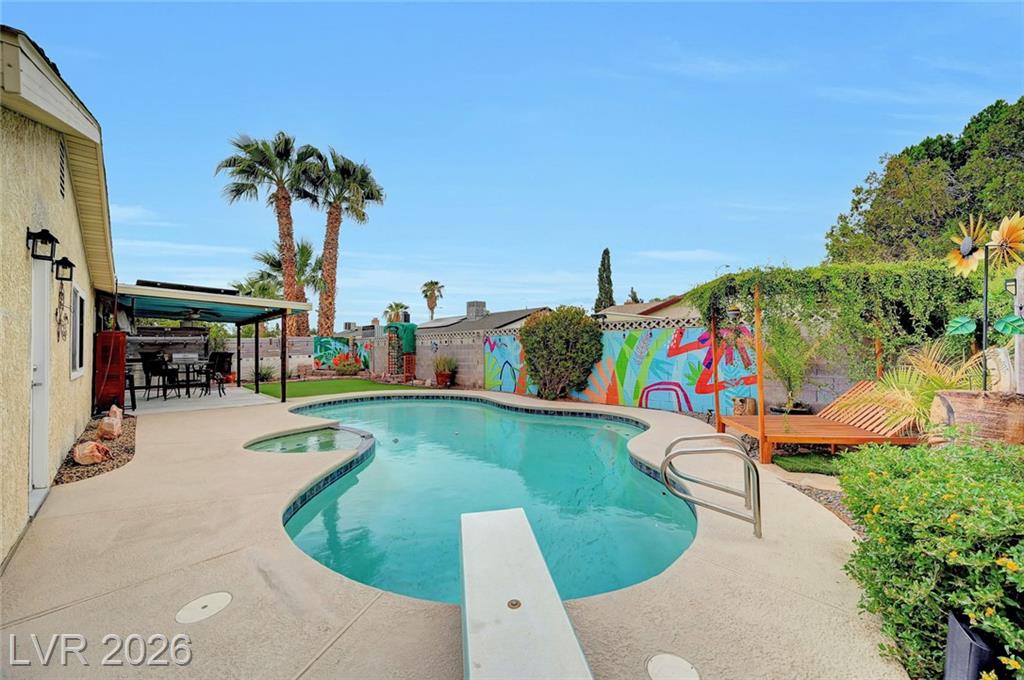 5817 Mary Way, Las Vegas, NV 89108 — photo 1