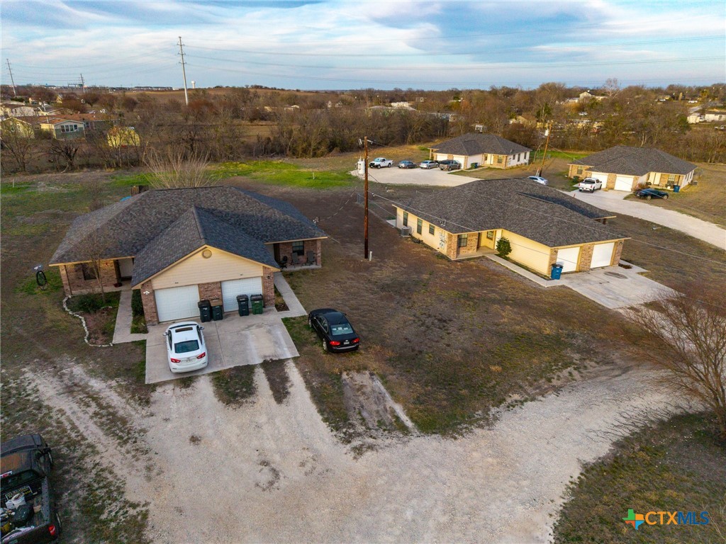 540-546 Crest Circle Drive, San Marcos, TX 78666 — photo 1