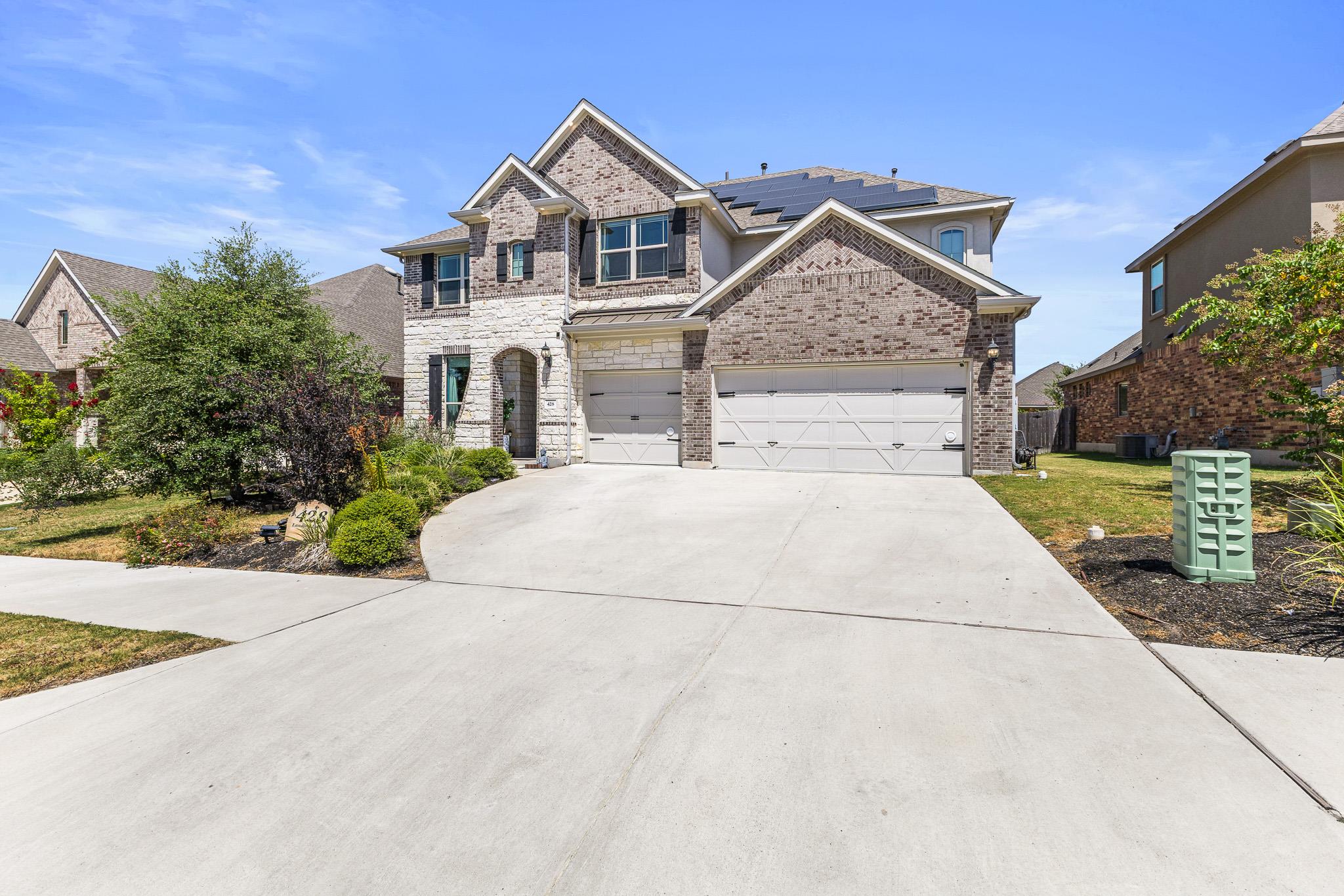 428  Landing Ln, Leander, TX 78641 — photo 1