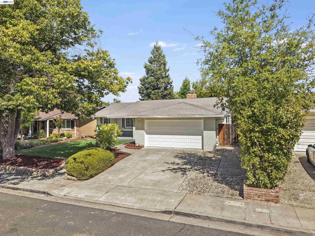 1730 El Padro Dr, Livermore, CA 94550 — photo 1