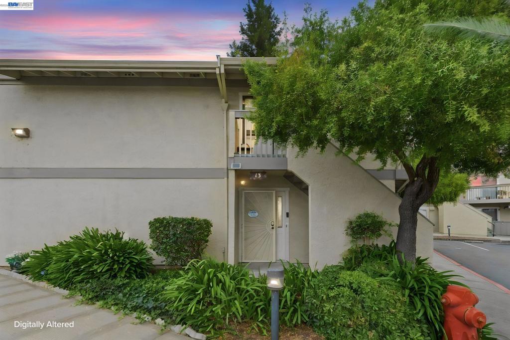 894 Lewelling Blvd 13, San Leandro, CA 94579 — photo 1