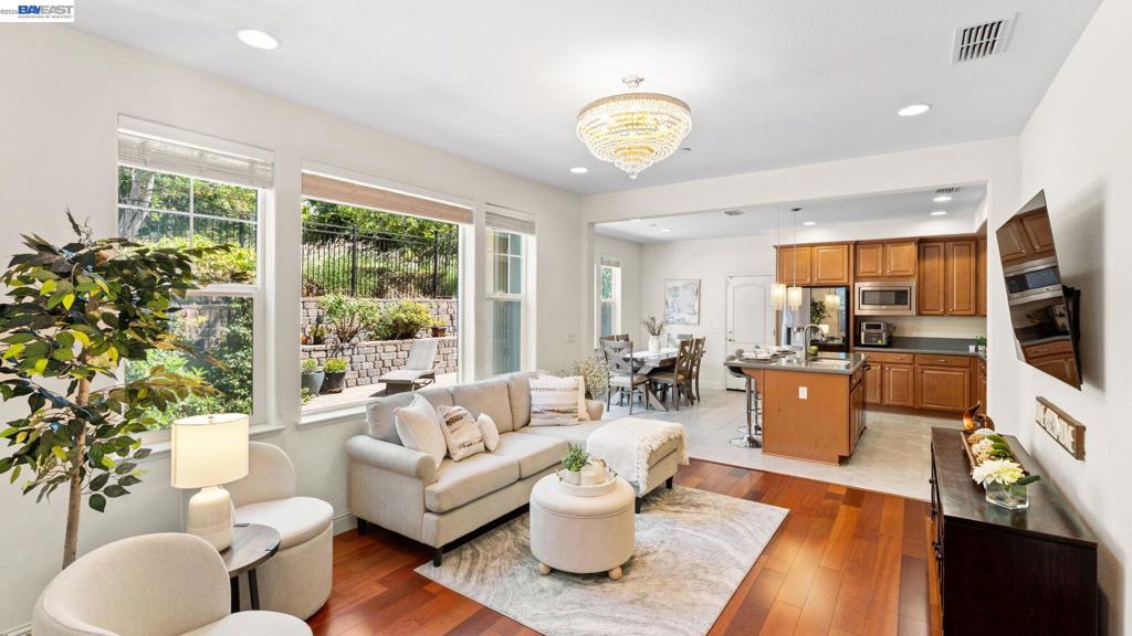 3207 Vittoria Loop, Dublin, CA 94568 — photo 1