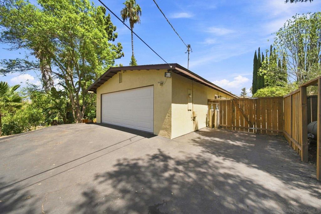 1752 N Ash St., Escondido, CA 92027 — photo 1