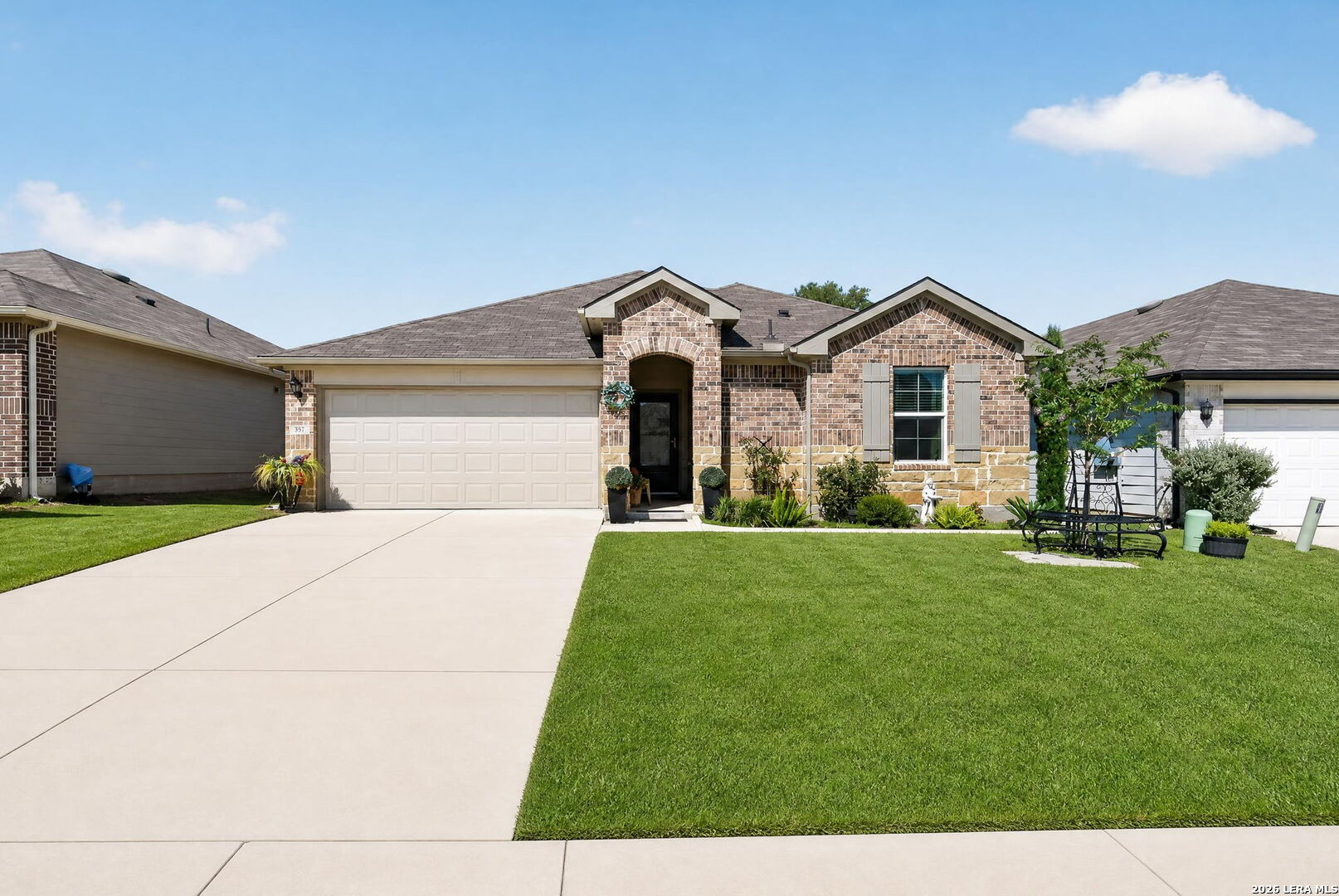 557 Chaco, Seguin, TX 78155 — photo 1