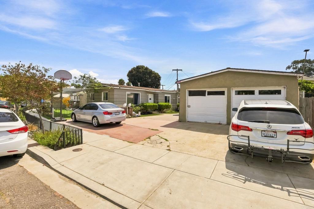 4415 17 Manitou Way, San Diego, CA 92117 — photo 1