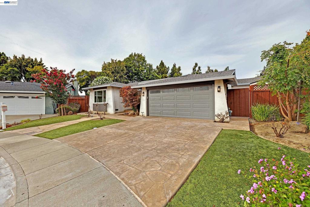 34232 Atteridge Pl, Fremont, CA 94555 — photo 1