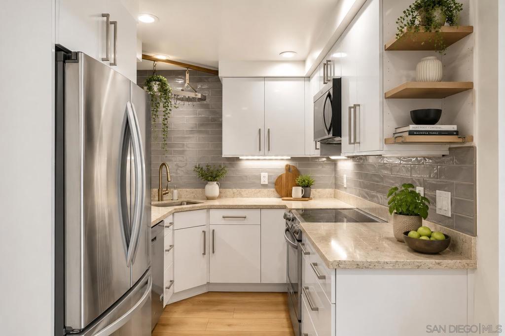 3431 Park Blvd 202, San Diego, CA 92103 — photo 1