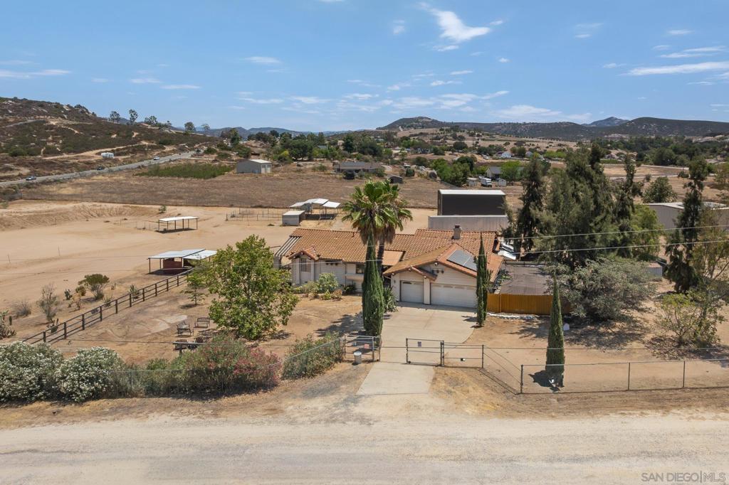 266 Woodmeadow Ln, Ramona, CA 92065 — photo 1