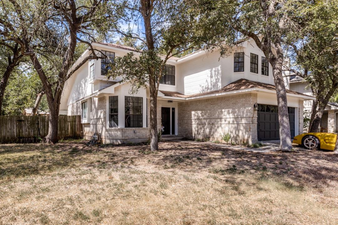8001  Boneta Trl, Austin, TX 78729 — photo 1