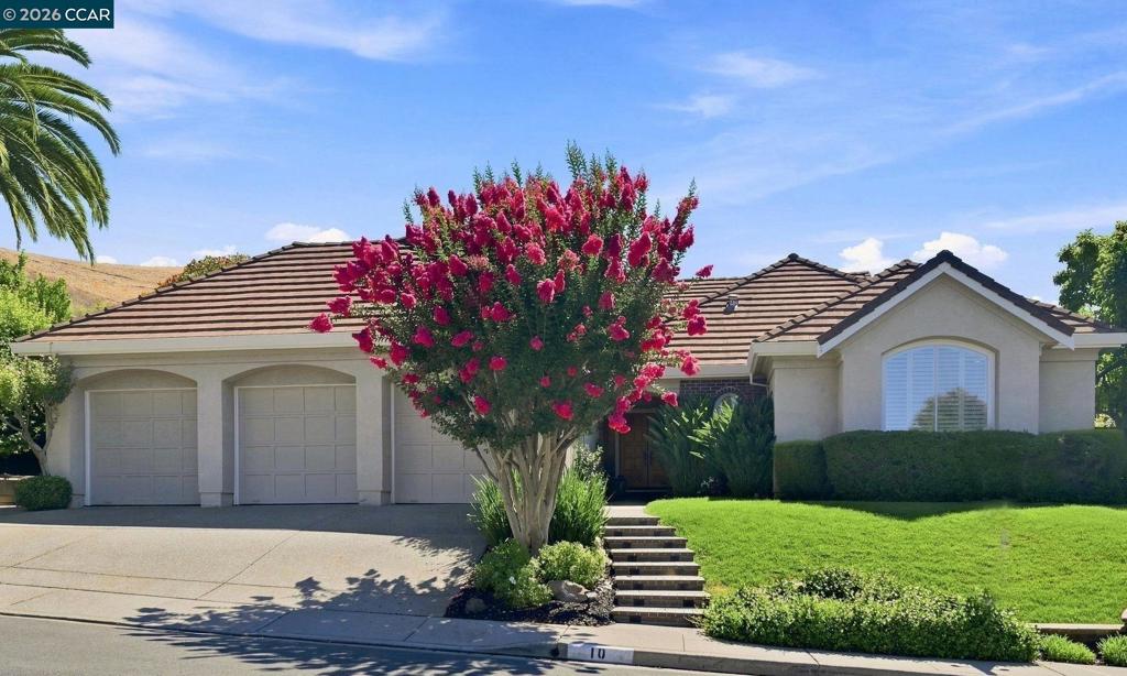 10 Edinburgh Pl, Danville, CA 94526 — photo 1