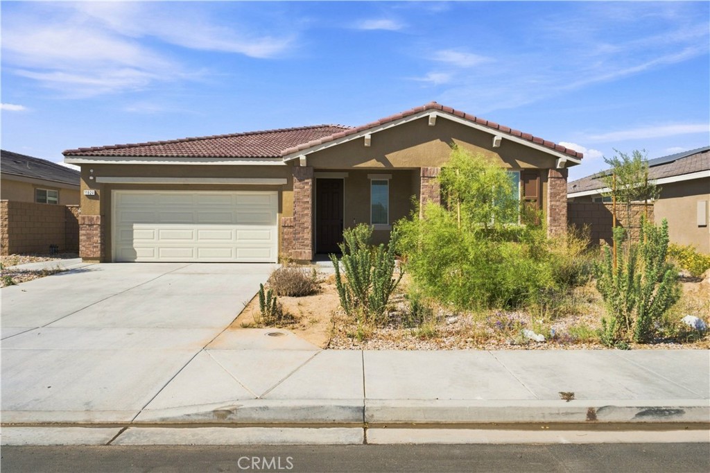 11824 Bobcat Hills Lane, Victorville, CA 92392 — photo 1