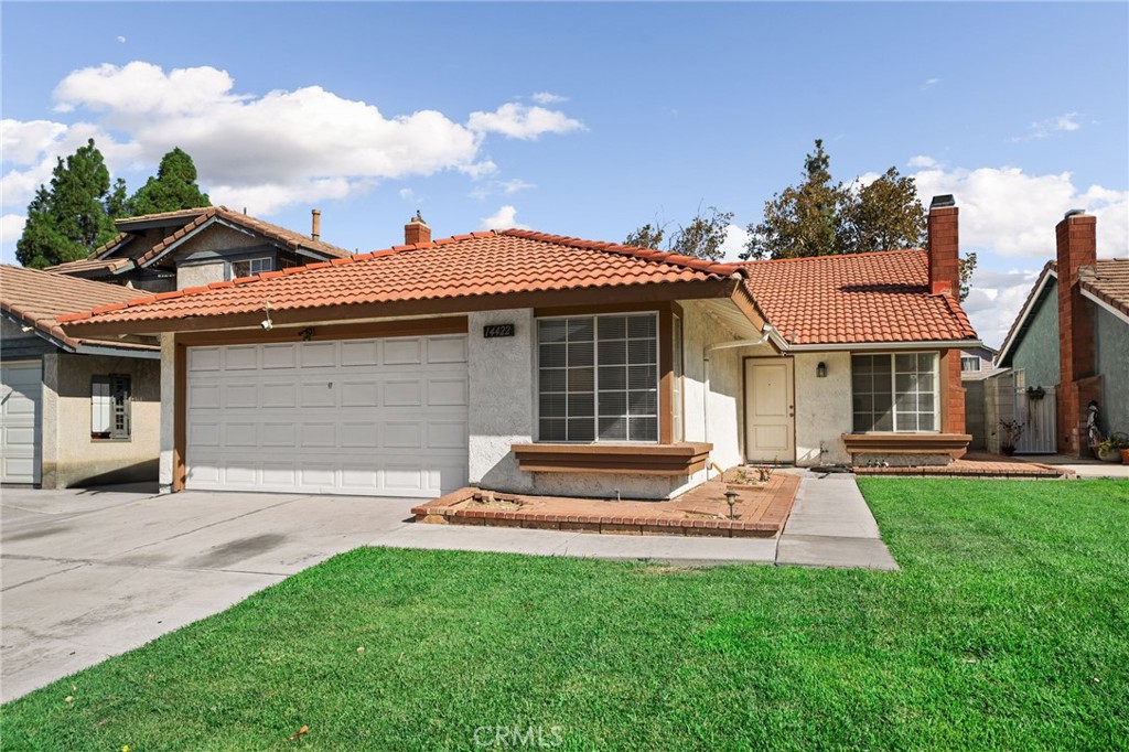 14422 Hillcrest, Fontana, CA 92337 — photo 1