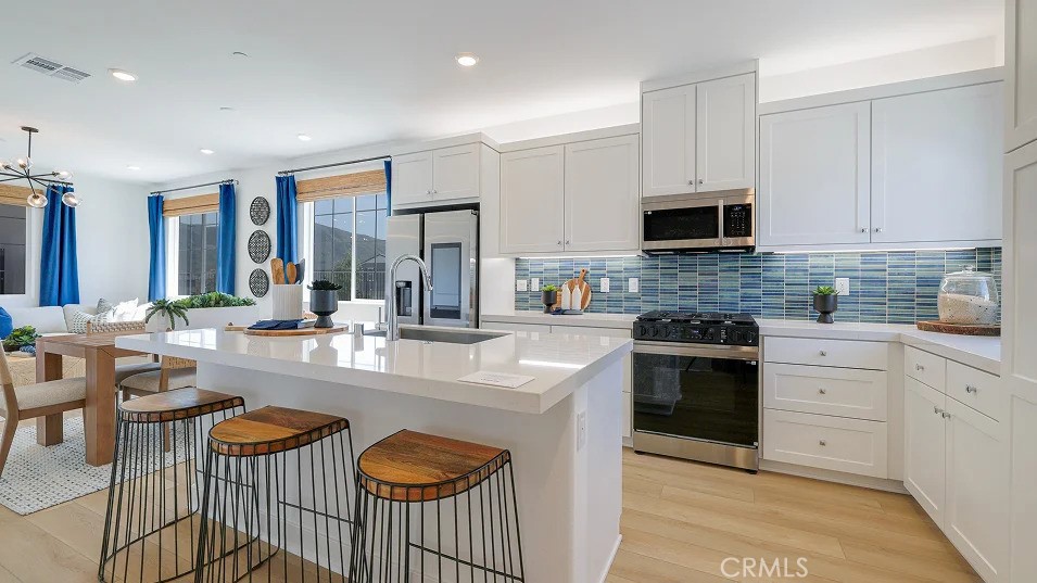 2169 Aneto Way, Santa Paula, CA 93060 — photo 1