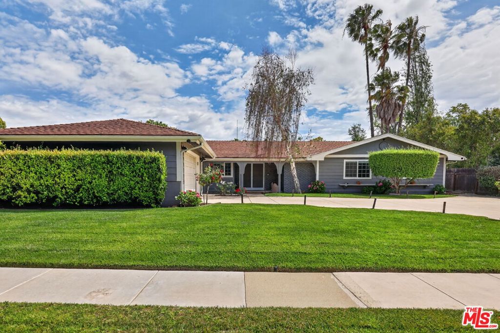 212 E Avenida De Los Arboles, Thousand Oaks, CA 91360 — photo 1
