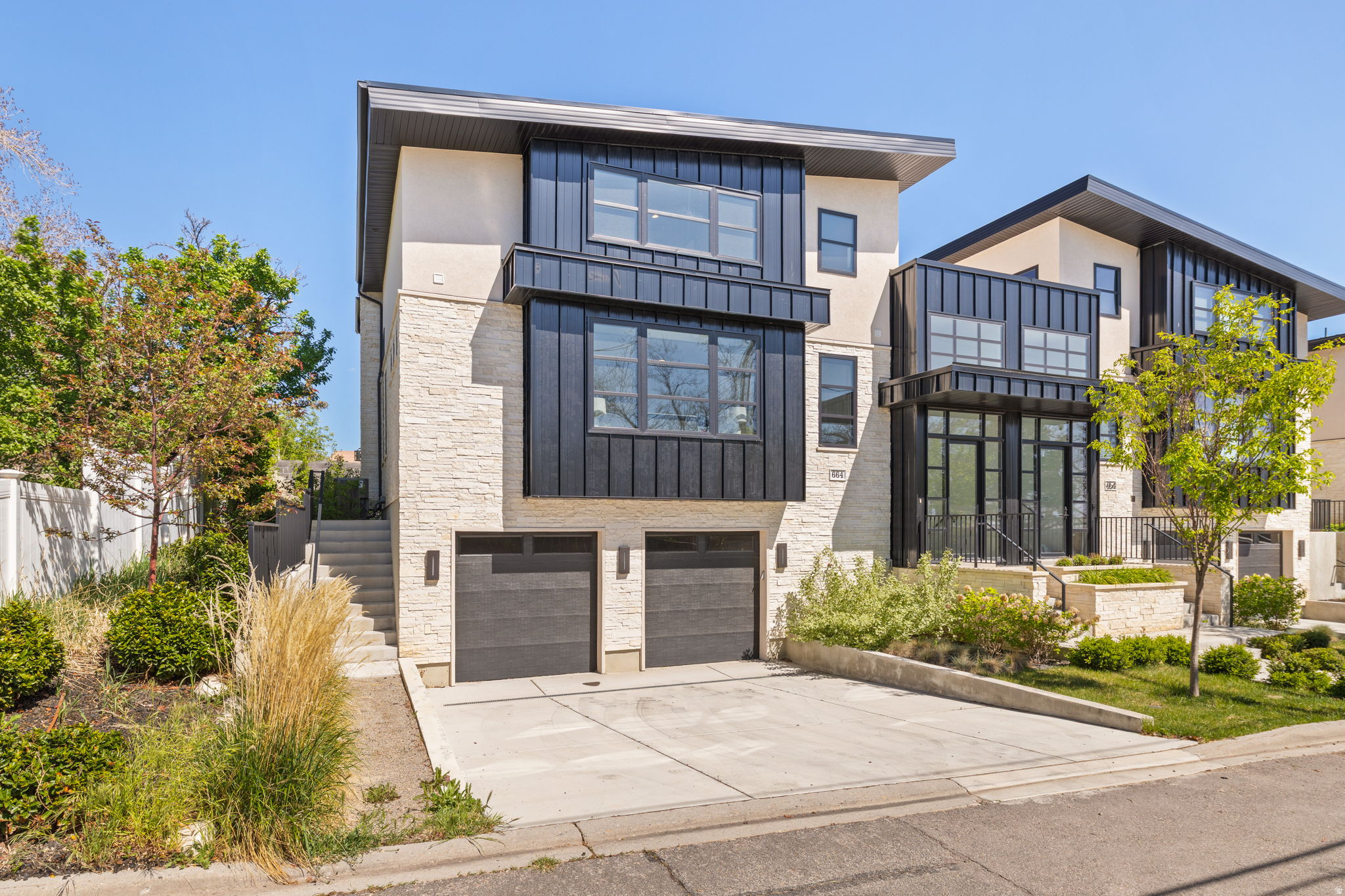 664 N EAST CAPITOL ST, Salt Lake City, UT 84103 — photo 1
