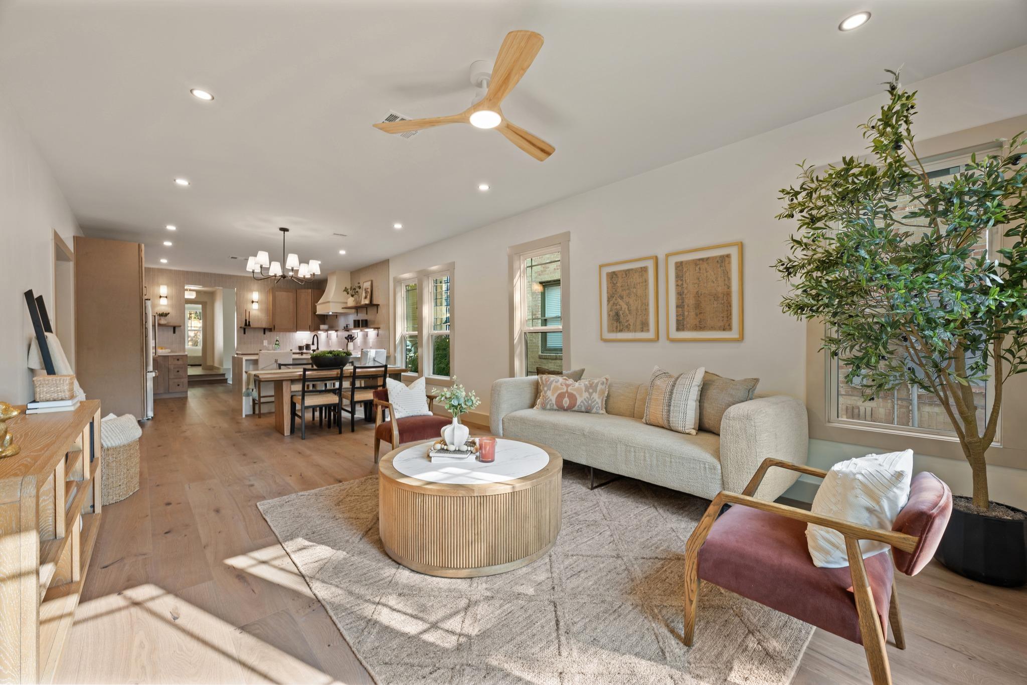 3304  Harris Park Ave, Austin, TX 78705 — photo 1
