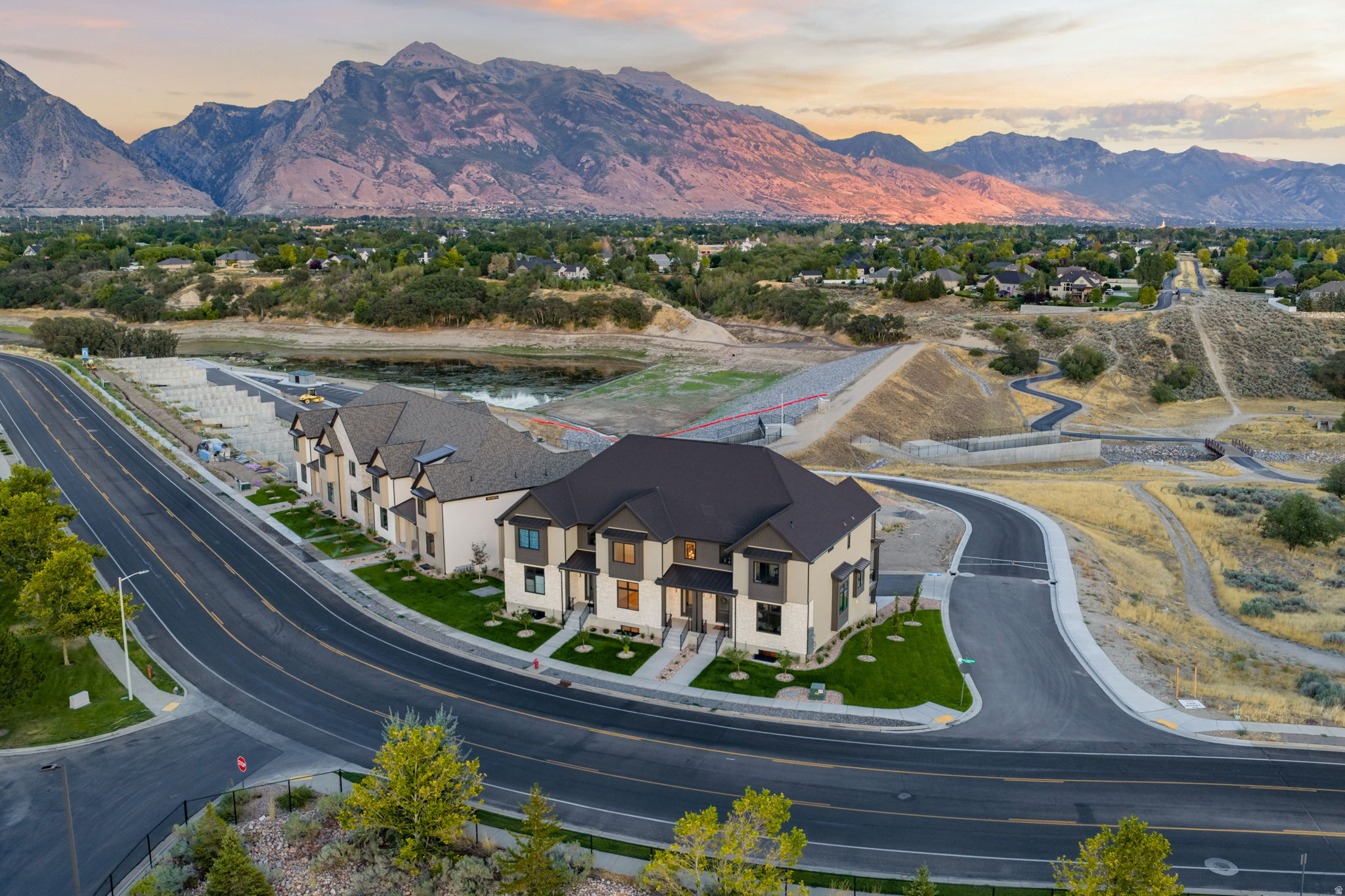 1626 E CENTER POINTE DR #1626, Lehi, UT 84043 — photo 1