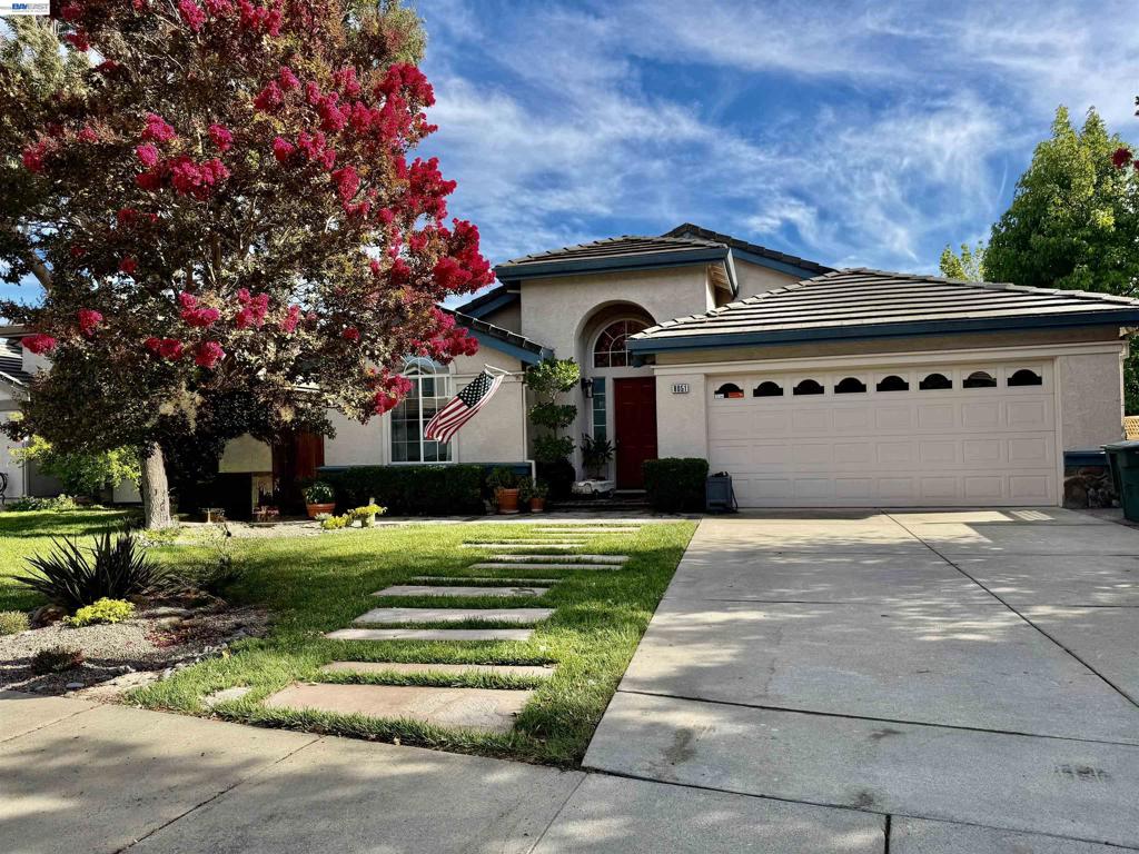8051 Canyon Creek Cir, Pleasanton, CA 94588 — photo 1