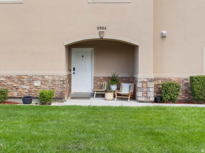 6904 W ASHBY WAY, West Valley City, UT 84128 — photo 1