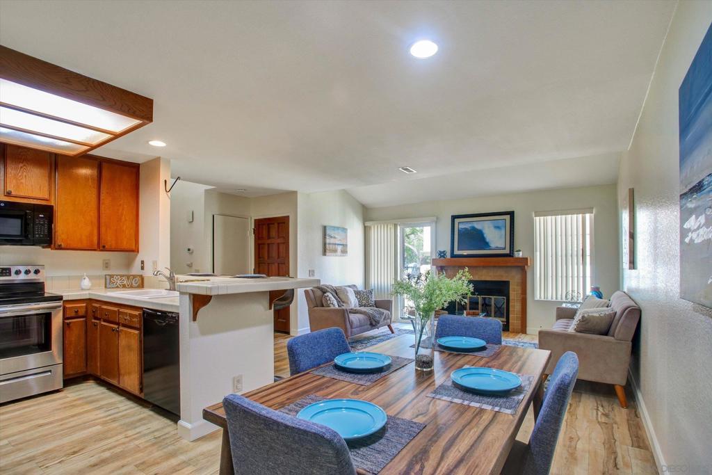 4230 Porte De Palmas 43, San Diego, CA 92122 — photo 1