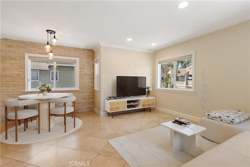 18 Laurel, Aliso Viejo, CA 92656 — photo 1