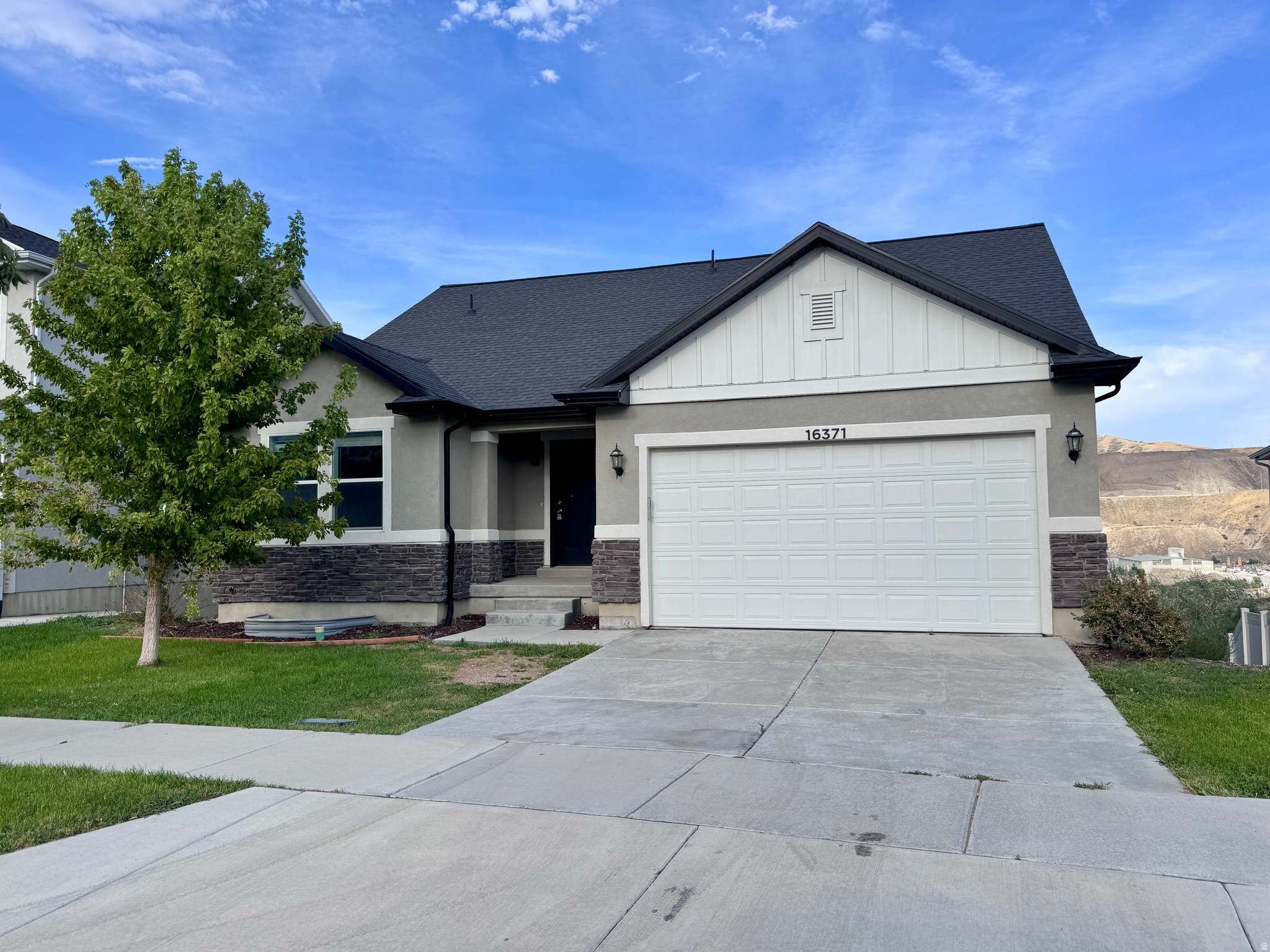 16371 S COUPLER LN, Bluffdale, UT 84065 — photo 1