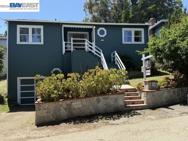 8041 greenly dr, Oakland, CA 94605 — photo 1
