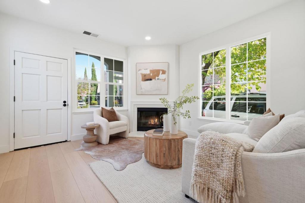 101 Beacon Street, Mountain View, CA 94040 — photo 1