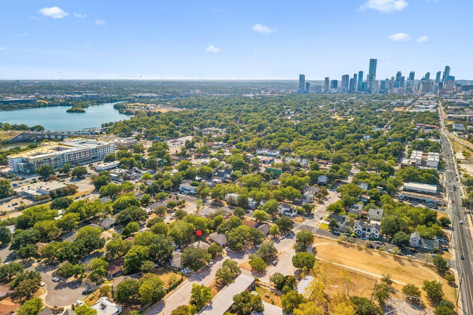 3007 E 4th St, Austin, TX 78702 — photo 1