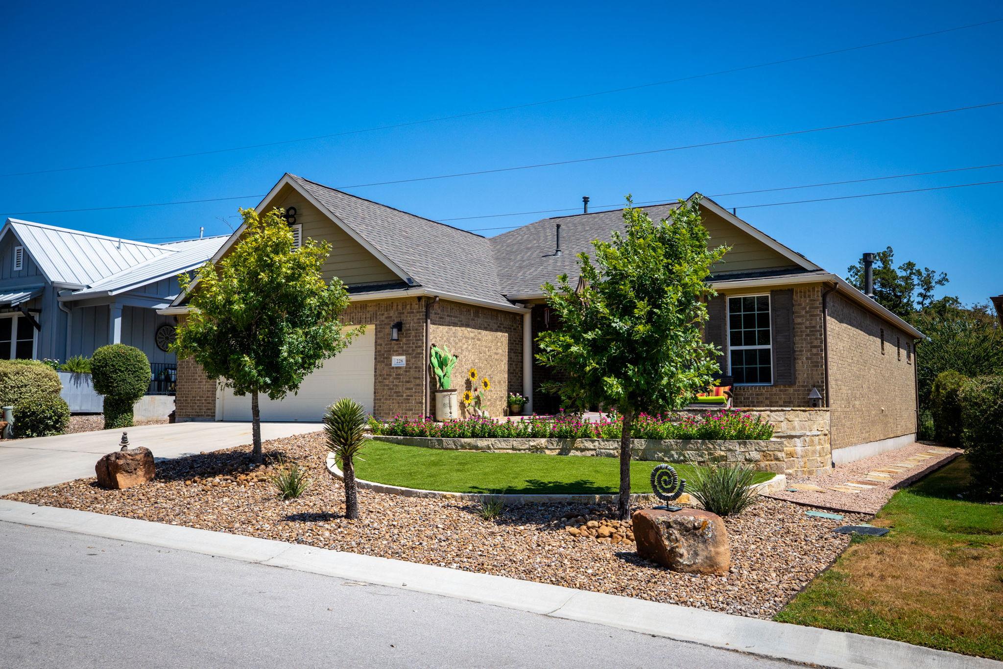 228  Drawing Maple St, San Marcos, TX 78666 — photo 1