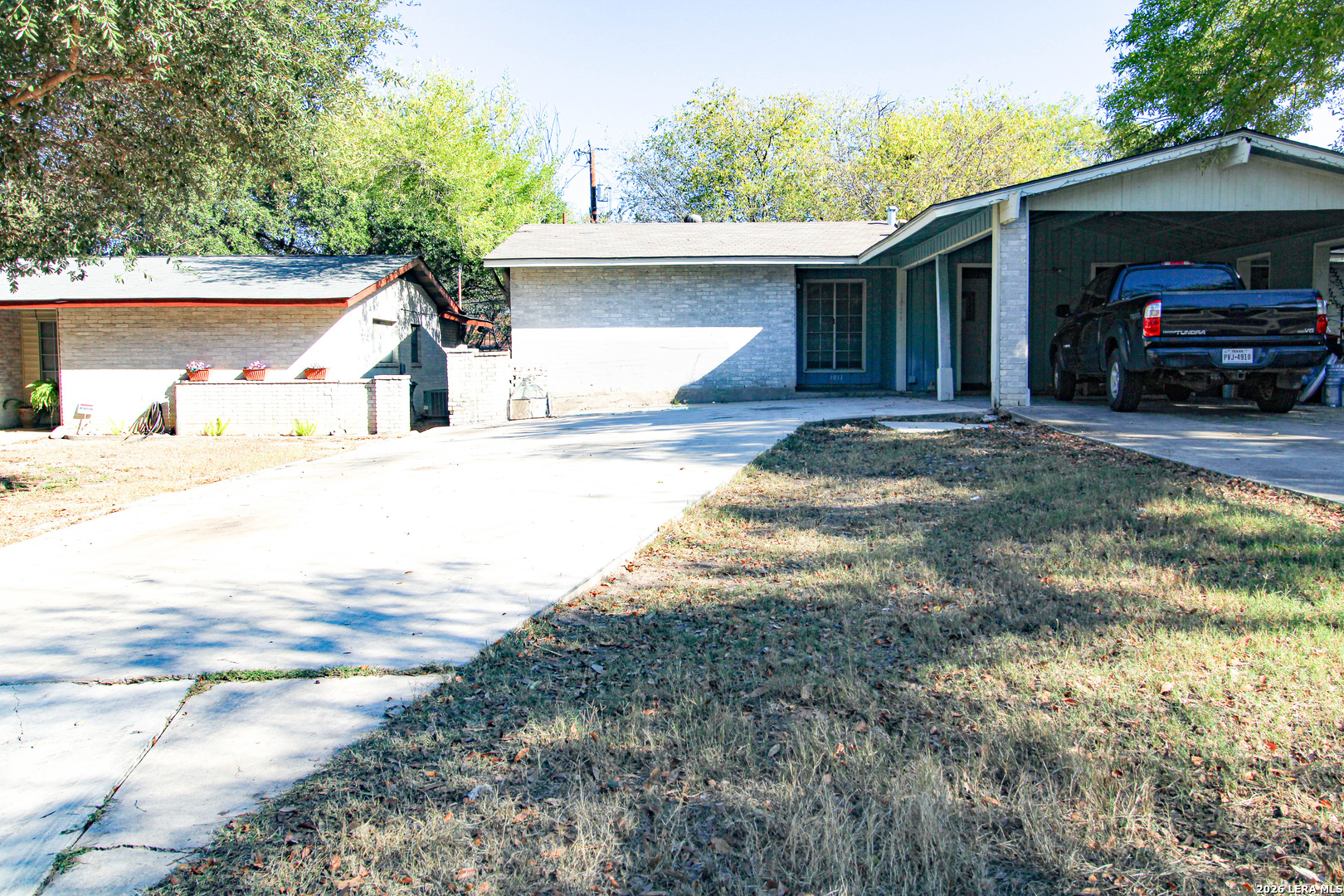 1031 Fabulous, San Antonio, TX 78213 — photo 1