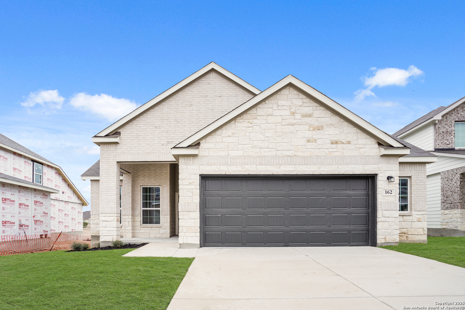 162 Hunters Camp, San Antonio, TX 78245 — photo 1