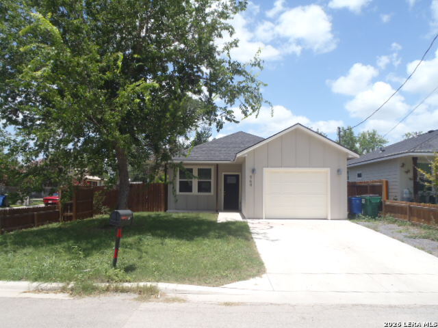 964 ALLENDE ST, Seguin, TX 78155 — photo 1