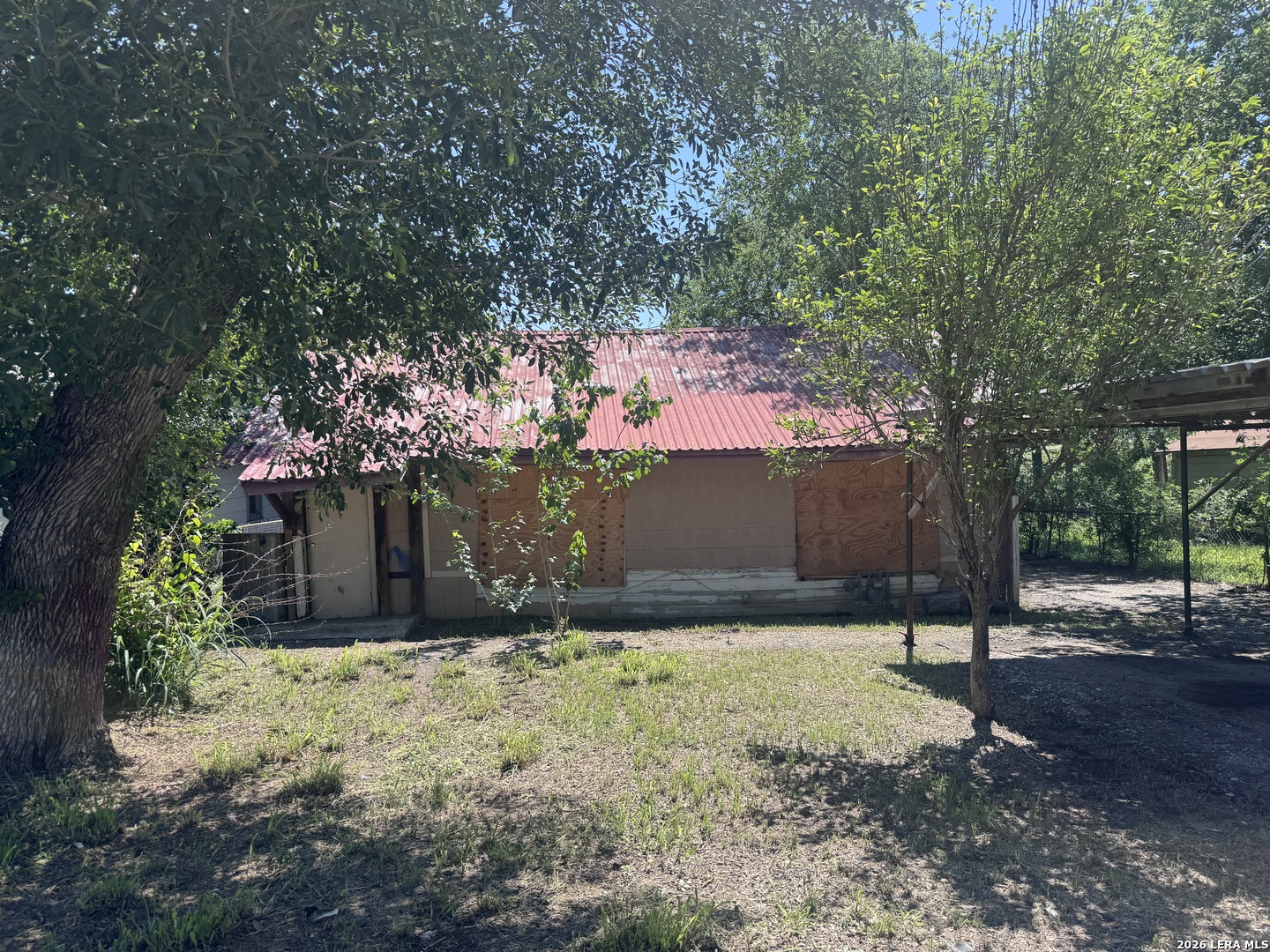 410 Amanda St, San Antonio, TX 78220 — photo 1