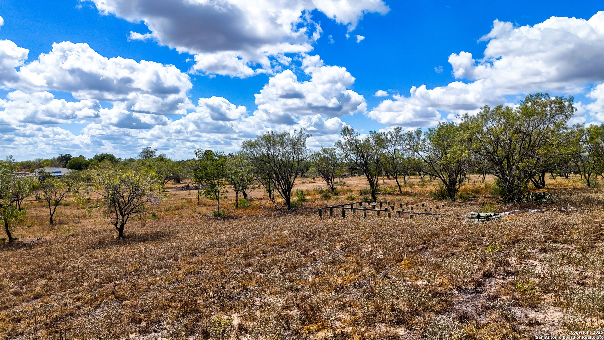 728 CR 315, Stockdale, TX 78160 — photo 1