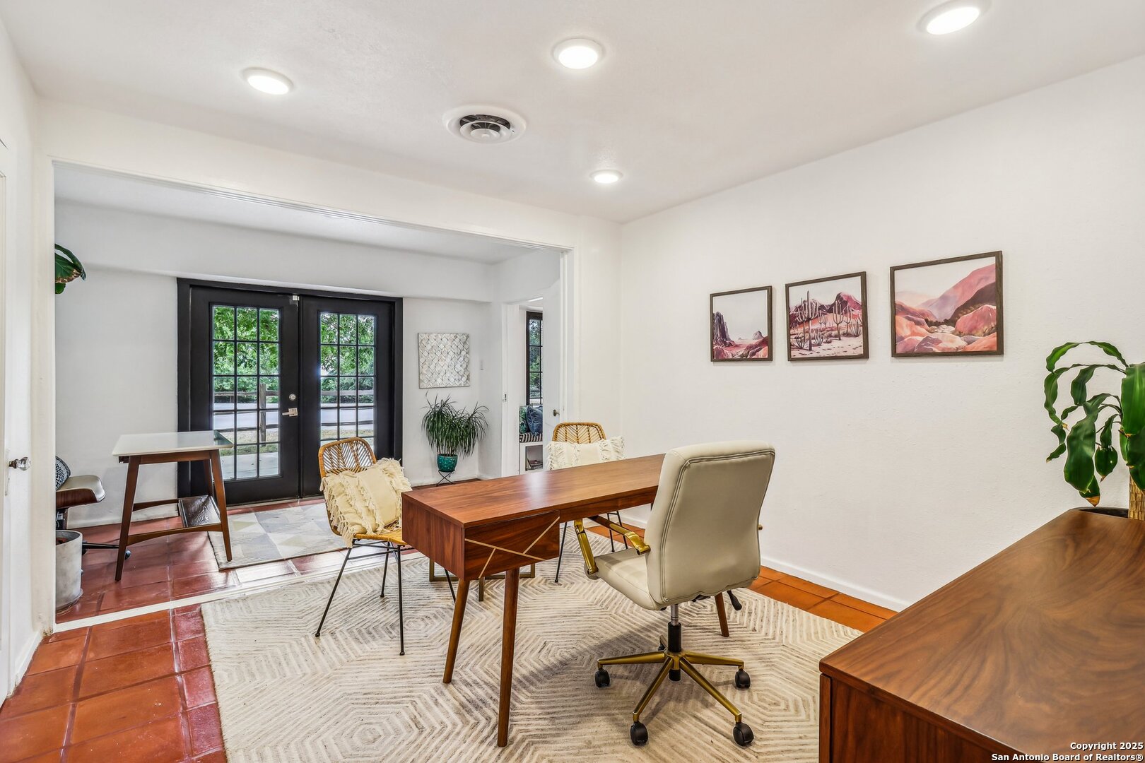 7735 Mocking Bird Lane
