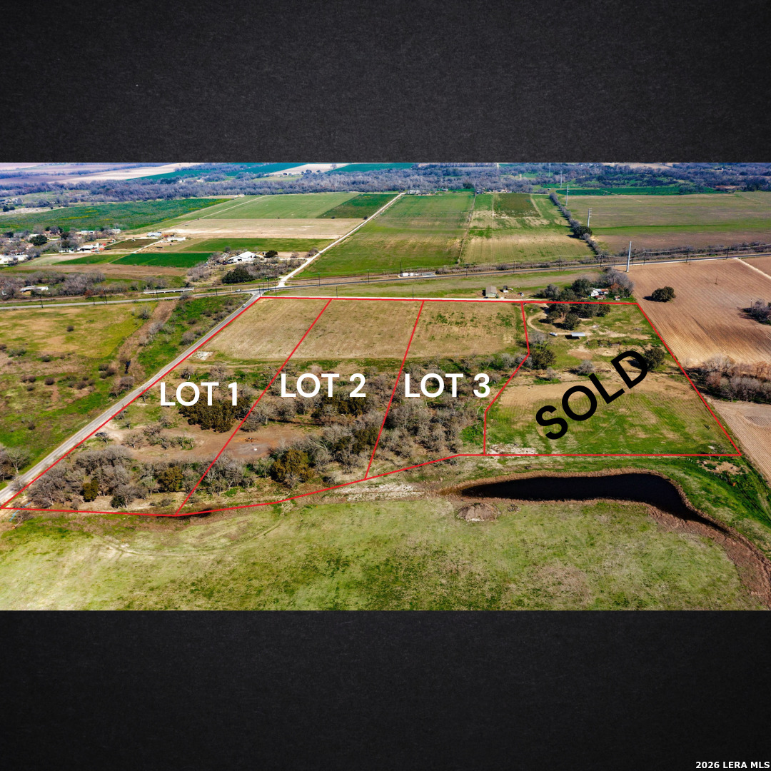 11026 County Road 584, LaCoste, TX 78039 — photo 1