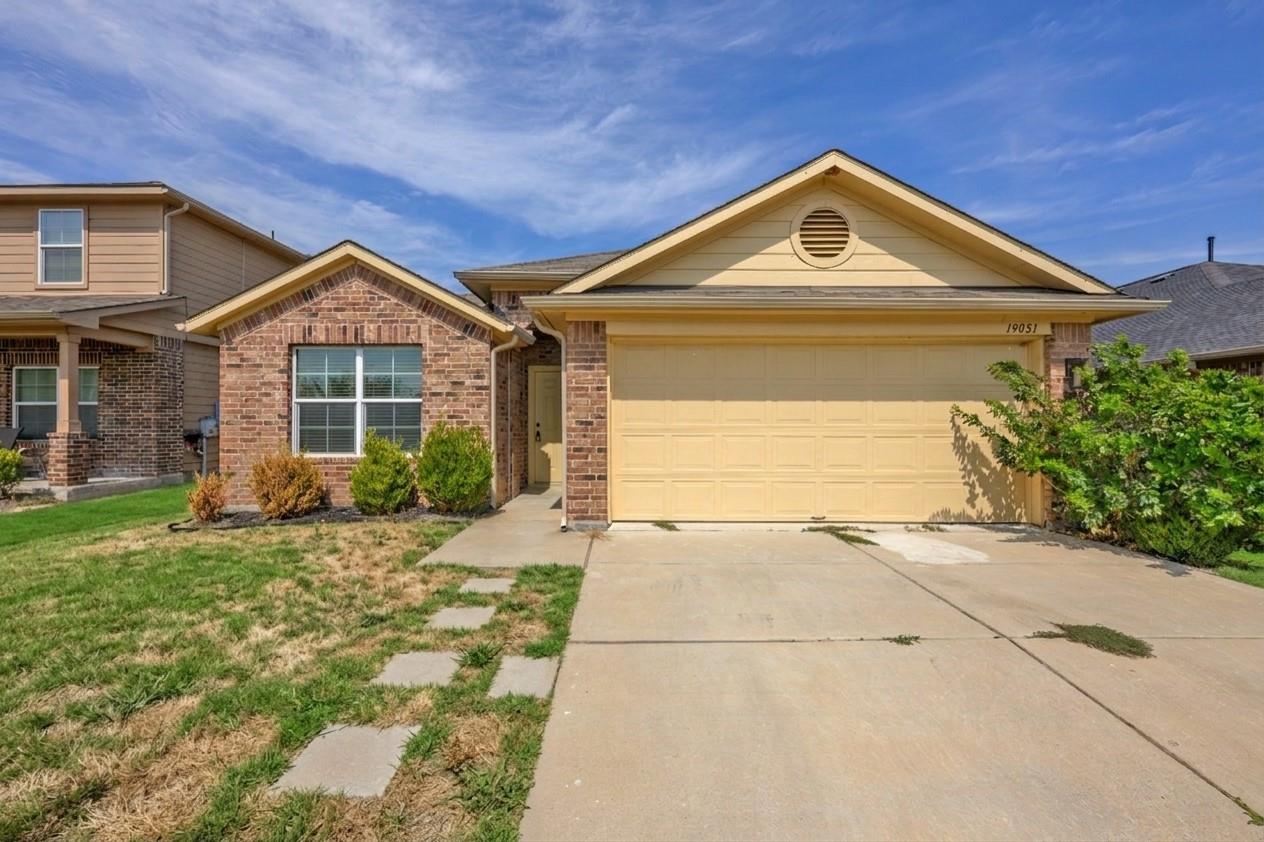 19021  Great Falls Dr, Manor, TX 78653 — photo 1
