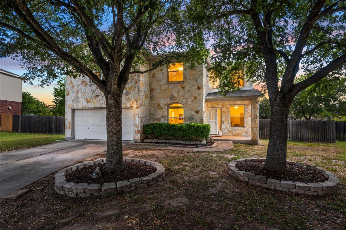 118  Rio Grande Dr, Kyle, TX 78640 — photo 1