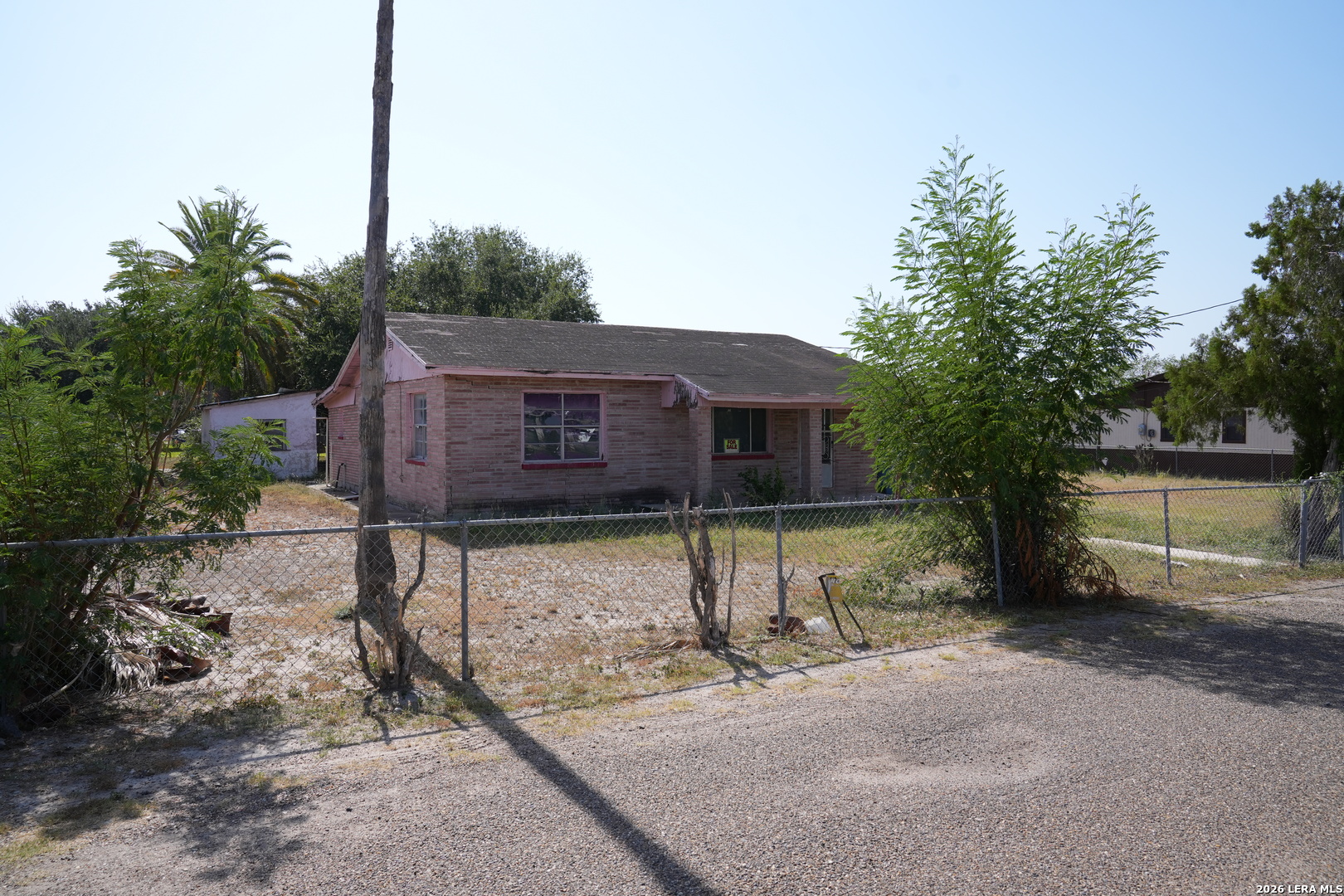 221 FRESNO ST, Sullivan City, TX 78595 — photo 1