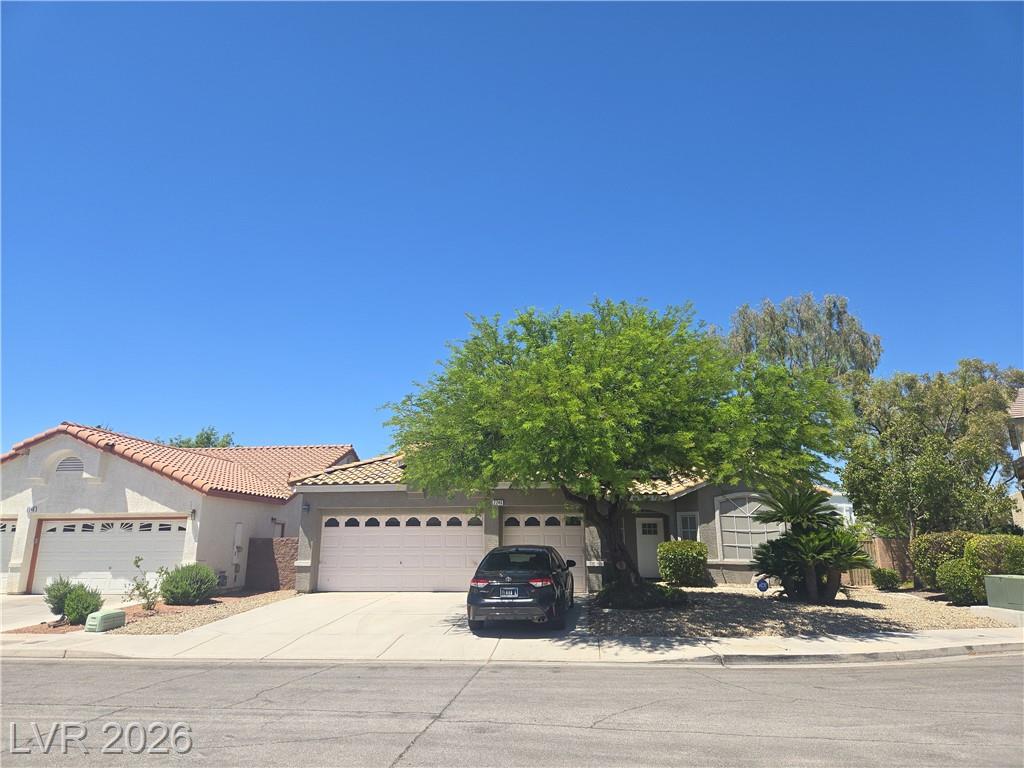 2246 Alanhurst Drive, Henderson, NV 89052 — photo 1