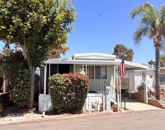 245 W Bobier Drive 72, Vista, CA 92083 — photo 1