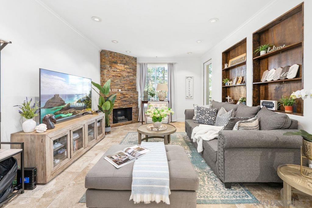12366 Carmel Country Rd 207, San Diego, CA 92130 — photo 1