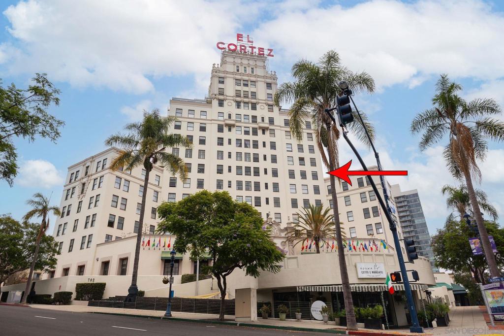 702 Ash St 704, San Diego, CA 92101 — photo 1