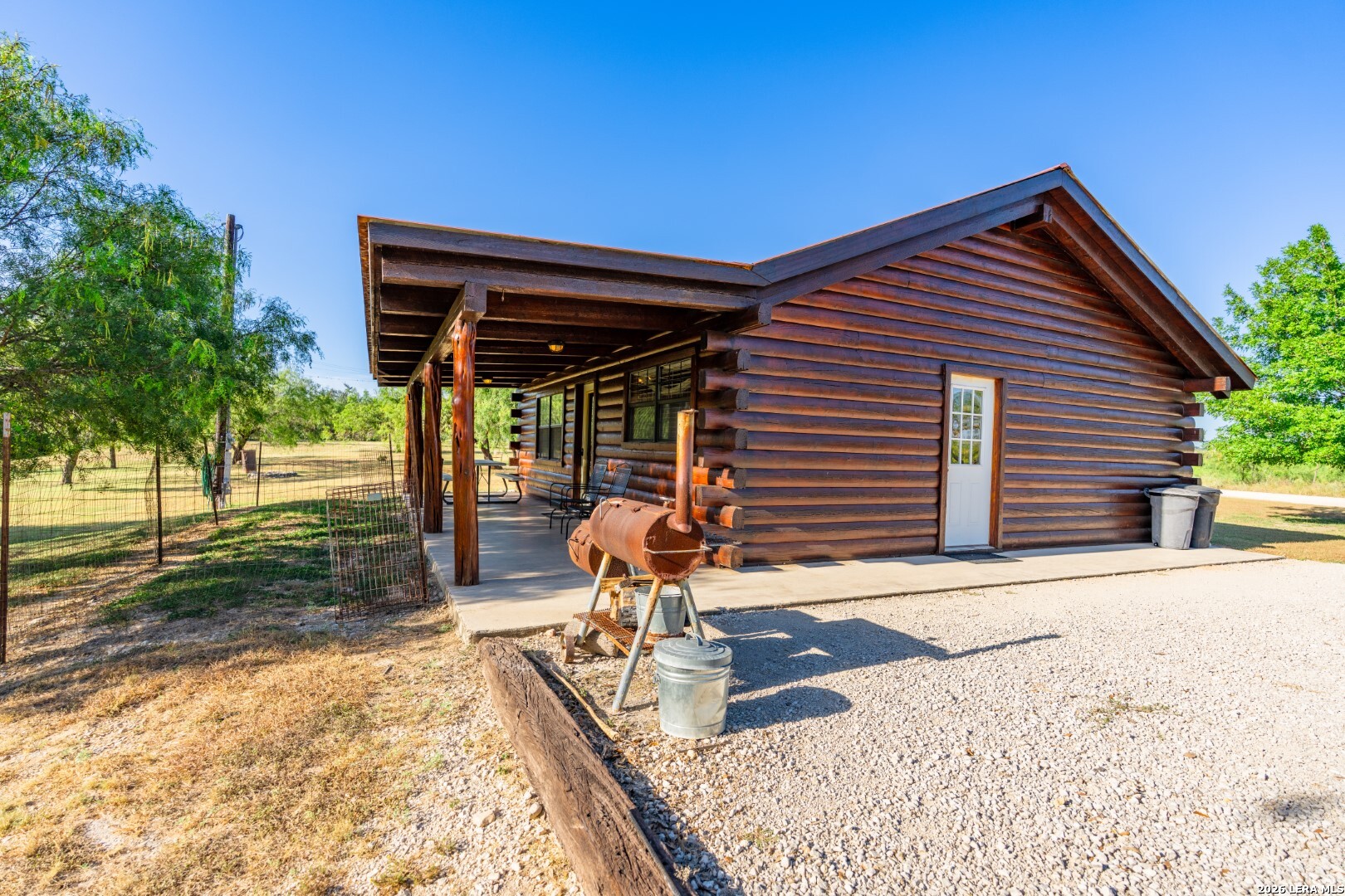 28 Pvt Road 3855