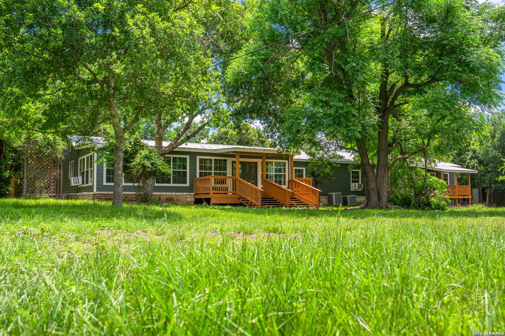 242 LILLIAN DR, Kerrville, TX 78028 — photo 1